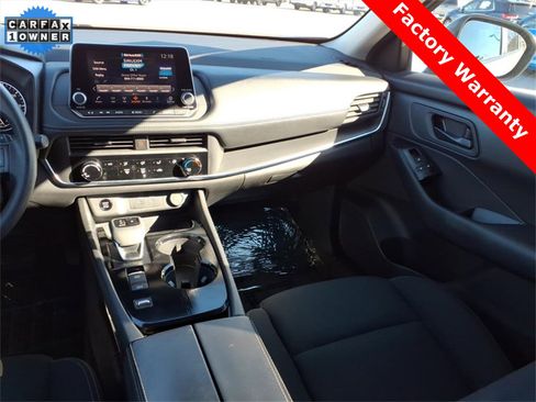 Used 2024 Nissan Rogue S image 13