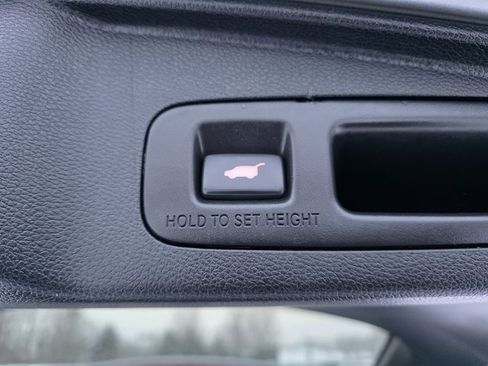 Used 2017 Honda CR-V EX-L image 11