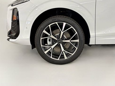 New 2026 Audi Q3 quattro 2.0T image 23