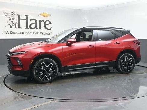 Used 2023 Chevrolet Blazer RS w/ Driver Confidence II Package AWD/4WD image 31
