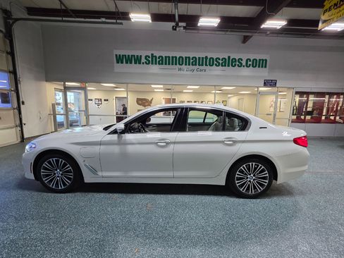 Used 2018 BMW 530e xDrive image 11