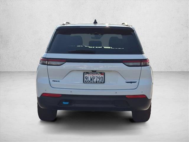 Used 2022 Jeep Grand Cherokee Trailhawk AWD/4WD image 6