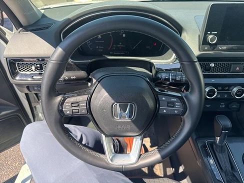 Used 2023 Honda Civic EX-L image 6