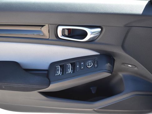 Used 2025 Honda Civic FWD Hybrid Sedan image 21
