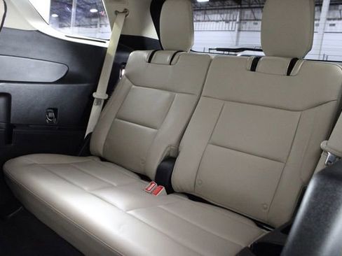 Used 2022 Ford Explorer Limited w/ Equipment Group 301A image 16