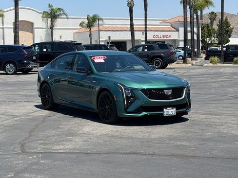 Used 2025 Cadillac CT5 V RWD image 3