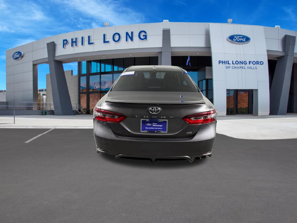Used 2024 Toyota Camry SE FWD image 4