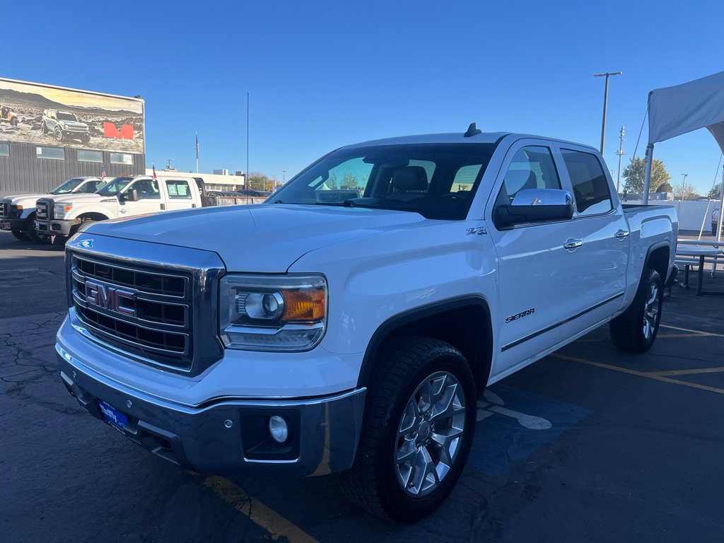 Used 2015 GMC Sierra 1500 SLT w/ SLT Crew Cab Value Package AWD/4WD image 8