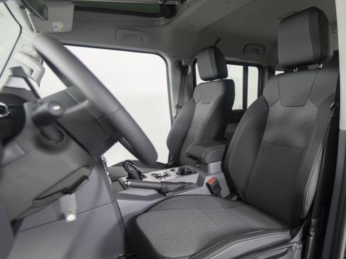 New 2025 INEOS Grenadier image 27