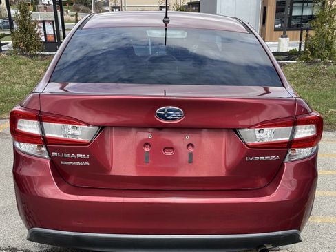 Used 2018 Subaru Impreza 2.0i image 3