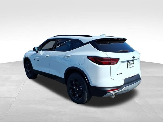 New 2026 Chevrolet Blazer LT w/ Midnight/Sport Edition FWD image 5