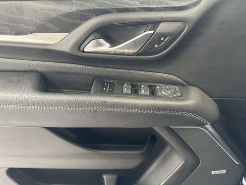 Used 2023 GMC Yukon Denali image 22