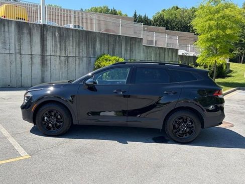 Used 2025 Kia Sportage X-Pro AWD/4WD image 4