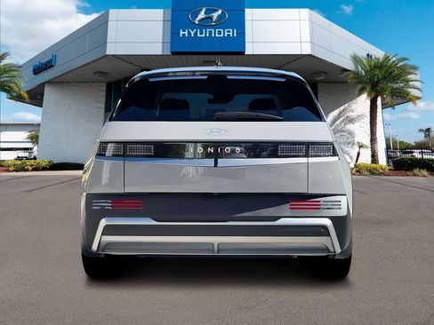 New 2026 Hyundai Ioniq 5 SEL image 7