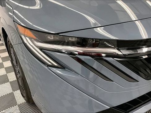 New 2026 Nissan Sentra SV w/ Floor Mat Package FWD image 13