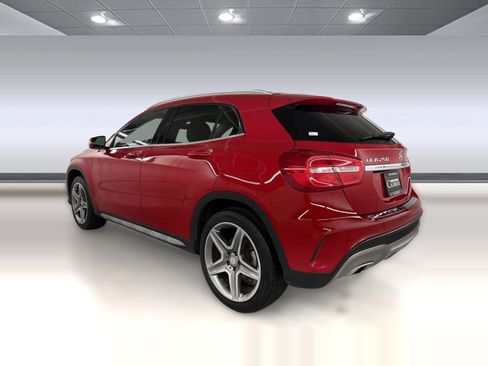 Used 2015 Mercedes-Benz GLA 250 4MATIC image 3