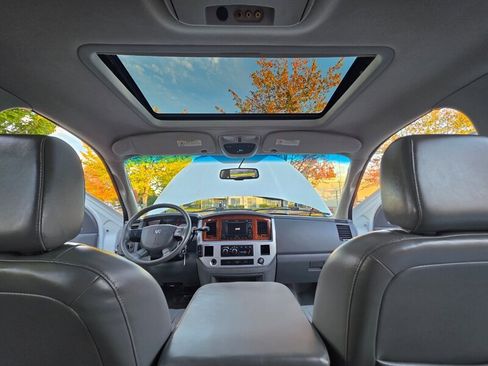 Used 2006 Dodge Ram 2500 Truck Laramie image 17