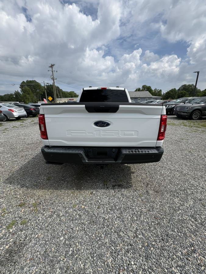 Used 2021 Ford F150 XL w/ Trailer Tow Package RWD image 5