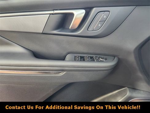 New 2026 Buick Enclave Sport Touring w/ LPO, Floor Liner Package image 17