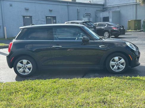 Used 2016 MINI Cooper 2-Door Hardtop FWD image 8