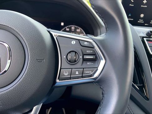 Used 2024 Acura RDX SH-AWD image 27