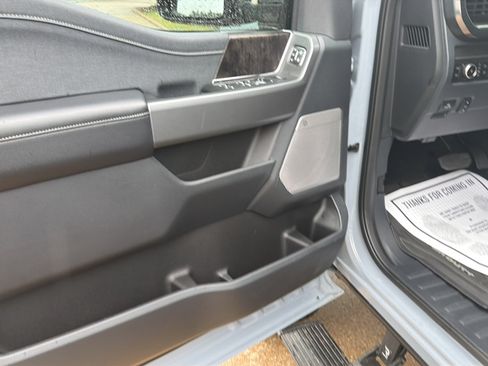 Used 2026 Ford F250 Lariat w/ Black Appearance Package AWD/4WD image 26