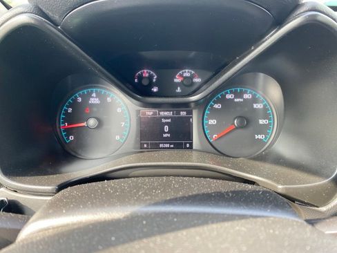 Used 2021 Chevrolet Colorado LT w/ Safety Package RWD image 13