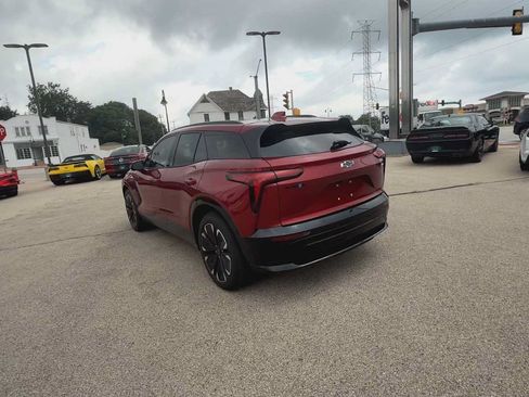 Certified 2024 Chevrolet Blazer EV RS RWD image 6