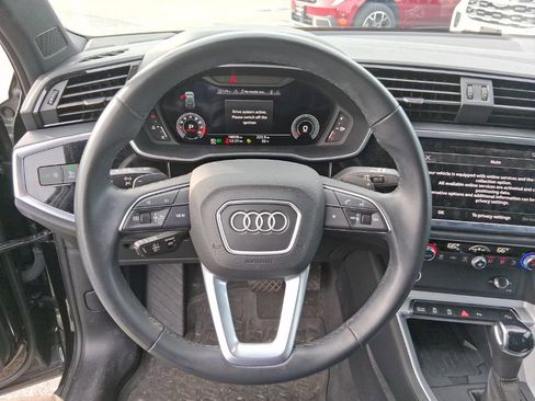 Used 2024 Audi Q3 2.0T Premium Plus w/ Premium Plus Package image 10