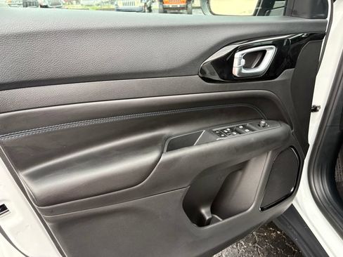 New 2026 Jeep Compass Limited AWD/4WD image 13
