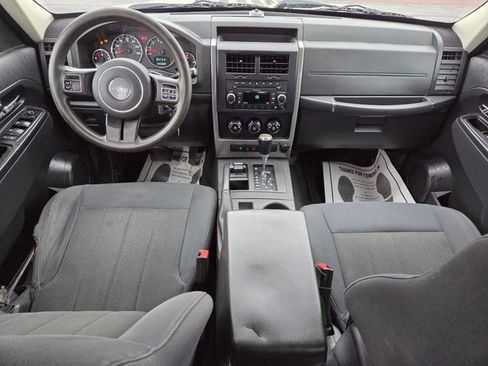 Used 2011 Jeep Liberty Sport AWD/4WD image 49