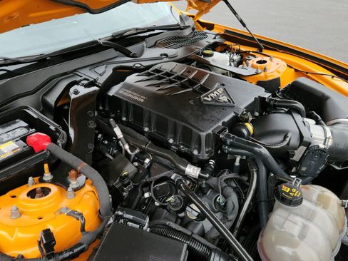 Used 2018 Ford Mustang GT Premium w/ GT Performance Package image 26