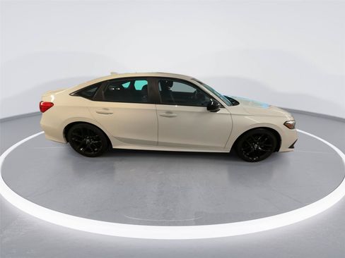 Used 2023 Honda Civic Sport image 8