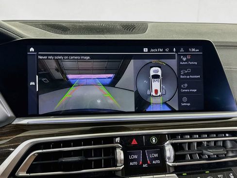 Used 2021 BMW X7 xDrive40i AWD/4WD image 34