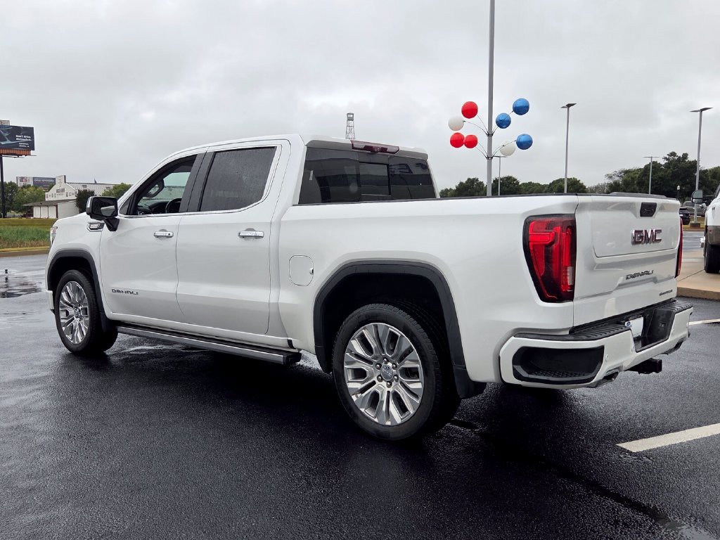 Used 2021 GMC Sierra 1500 Denali w/ Denali Ultimate Package AWD/4WD image 7