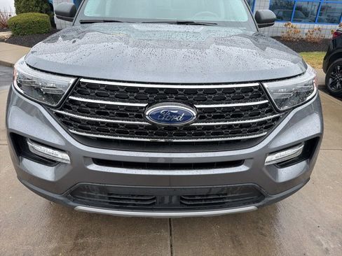 Used 2021 Ford Explorer XLT w/ Equipment Group 202A image 19