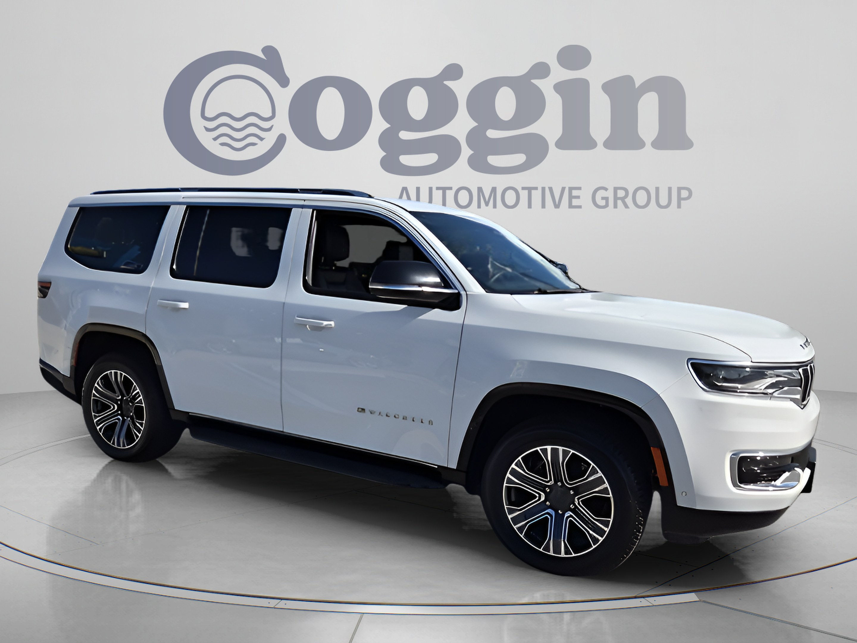 Used 2024 Jeep Wagoneer Series II w/ Flexible Seating Group RWD image 7