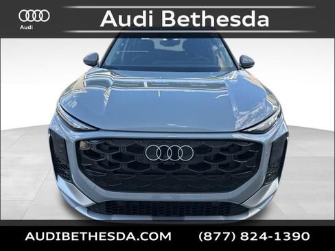 New 2026 Audi Q3 quattro 2.0T AWD/4WD image 2