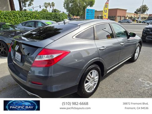 Used 2014 Honda Crosstour EX image 7