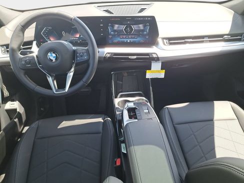 New 2026 BMW X2 xDrive28i w/ Convenience Package AWD/4WD image 7