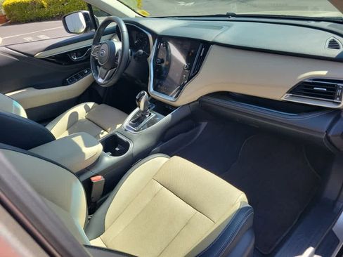 Used 2020 Subaru Outback Limited image 26