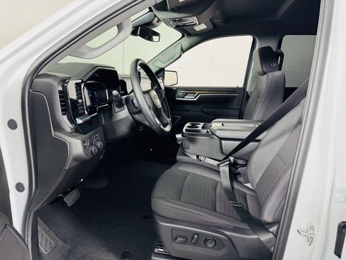 Used 2026 Chevrolet Silverado 1500 RST RWD image 5