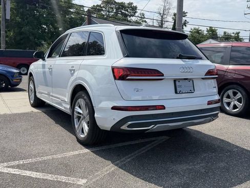 Used 2023 Audi Q7 2.0T Premium w/ Convenience Package AWD/4WD image 4