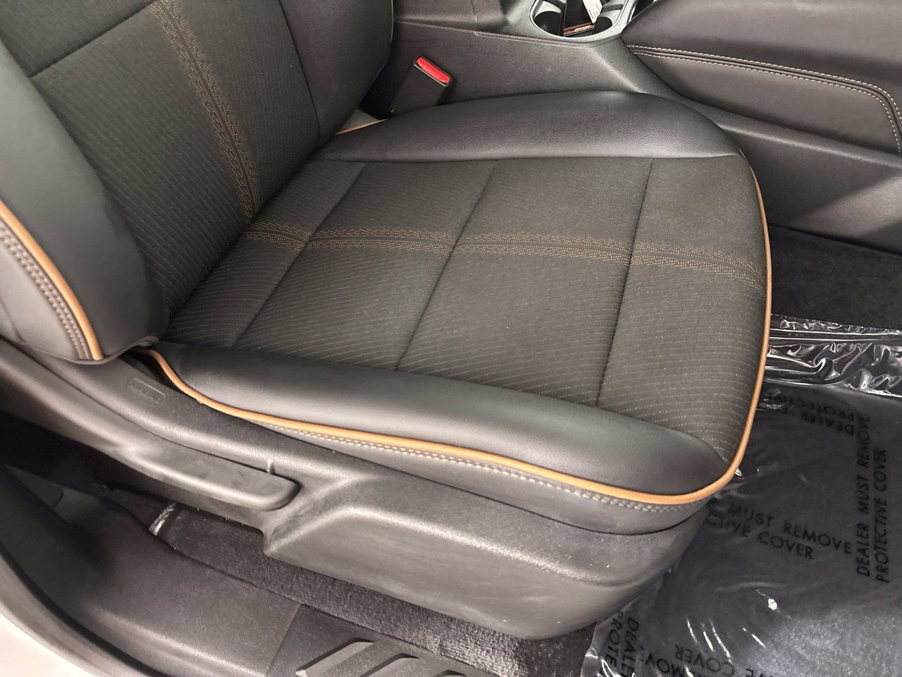 Used 2024 GMC Canyon AT4 w/ Technology Package AWD/4WD image 29