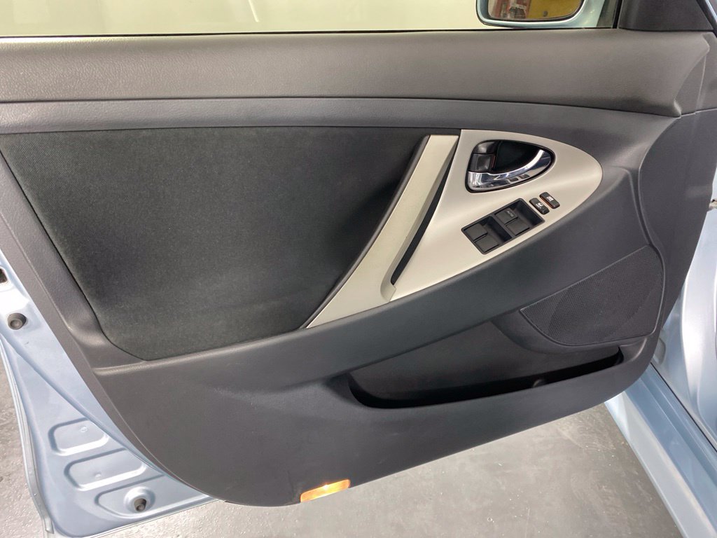 Used 2007 Toyota Camry SE FWD image 21