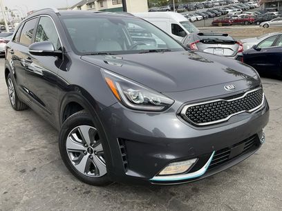 Used 2019 Kia Niro EX Premium w/ Sunroof Package