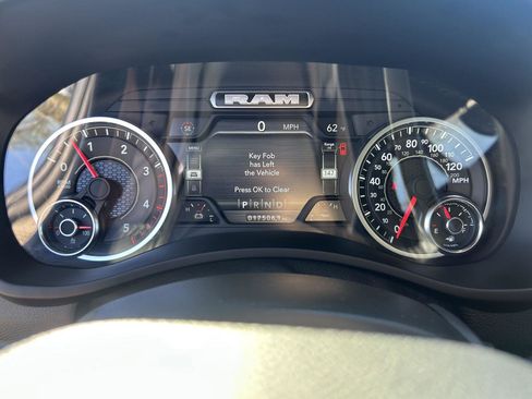 Used 2024 RAM 2500 Laramie AWD/4WD image 37