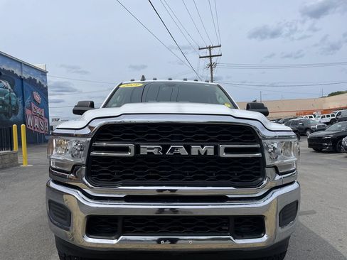 Used 2019 RAM 2500 Tradesman AWD/4WD image 5