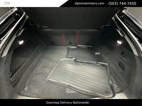 Used 2022 Porsche Cayenne Turbo w/ Performance Package (PG2) image 50