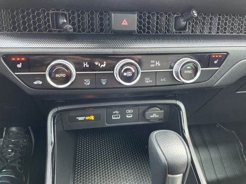 Certified 2023 Honda CR-V EX image 14